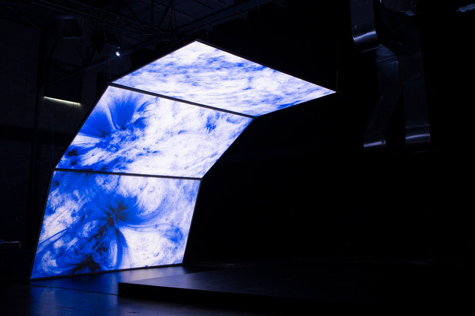 Unfold (2016)